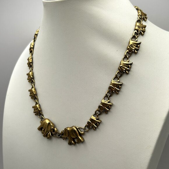 Vintage Elephant Link 18” Necklace Gold Tone Animal Theme Statement Jewelry - Picture 7 of 8